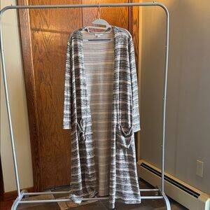 LuLaRoe Tan and Gray Knit Top